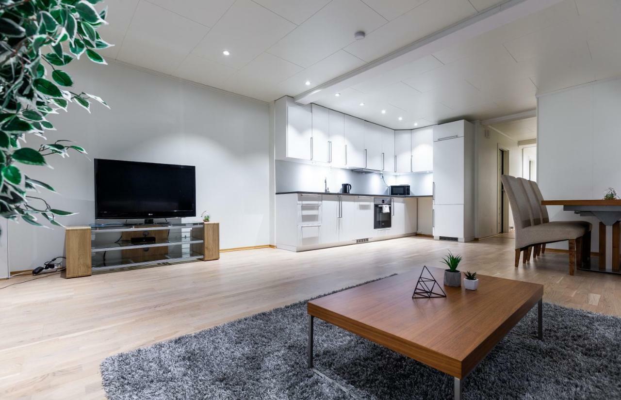 Arctic Homes - Premium Plaza ทรอมโซ ภายนอก รูปภาพ